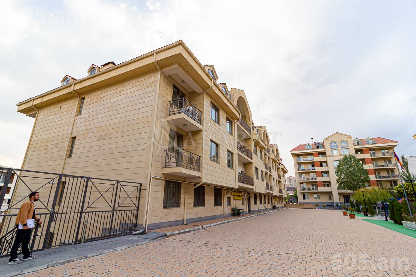 3 սենյականոց բնակարան  Անտառային փող, Կենտրոն Երևան, 153225