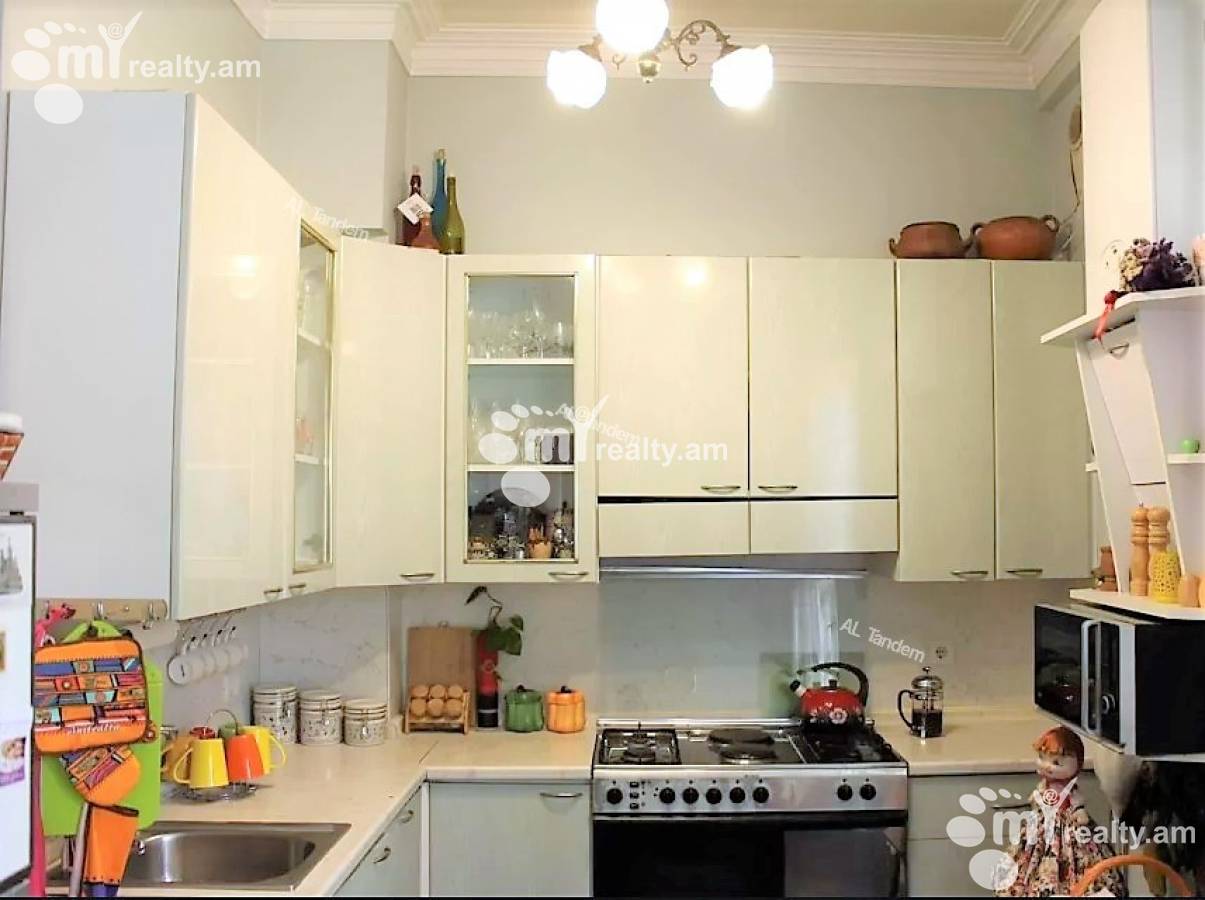 3 bedroom apartment for sale Mamikoniants St, Arabkir Yerevan, 124831