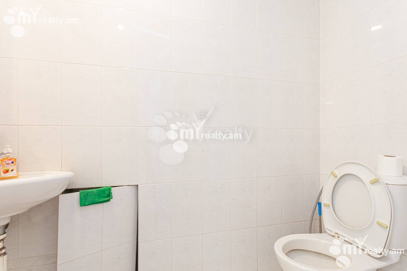 Commercial for sale خیابان کیِفیان, عربگیر ایروان, 144884