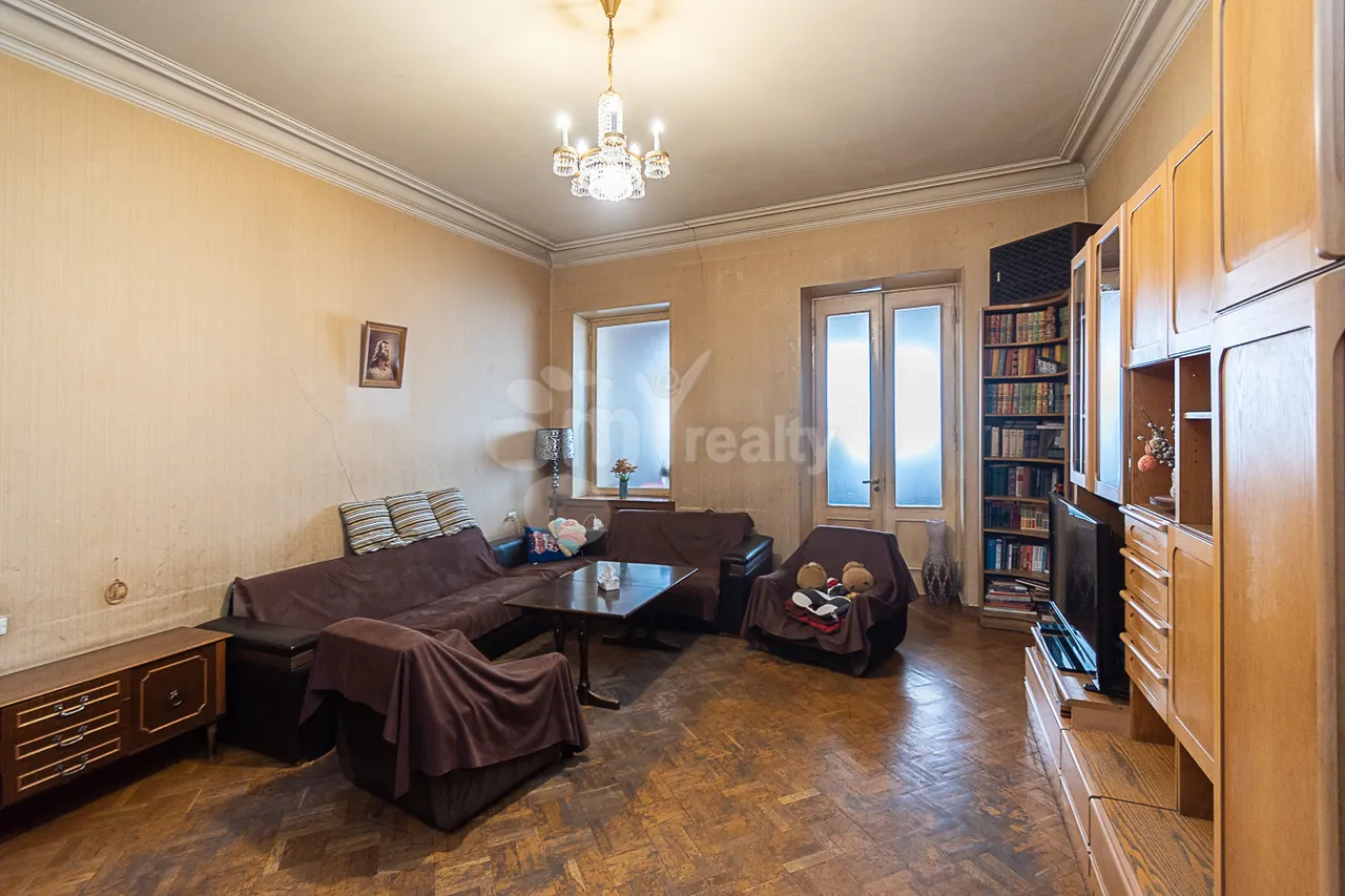 4 bedroom apartment for sale Tumanyan St, Center Yerevan, 160107