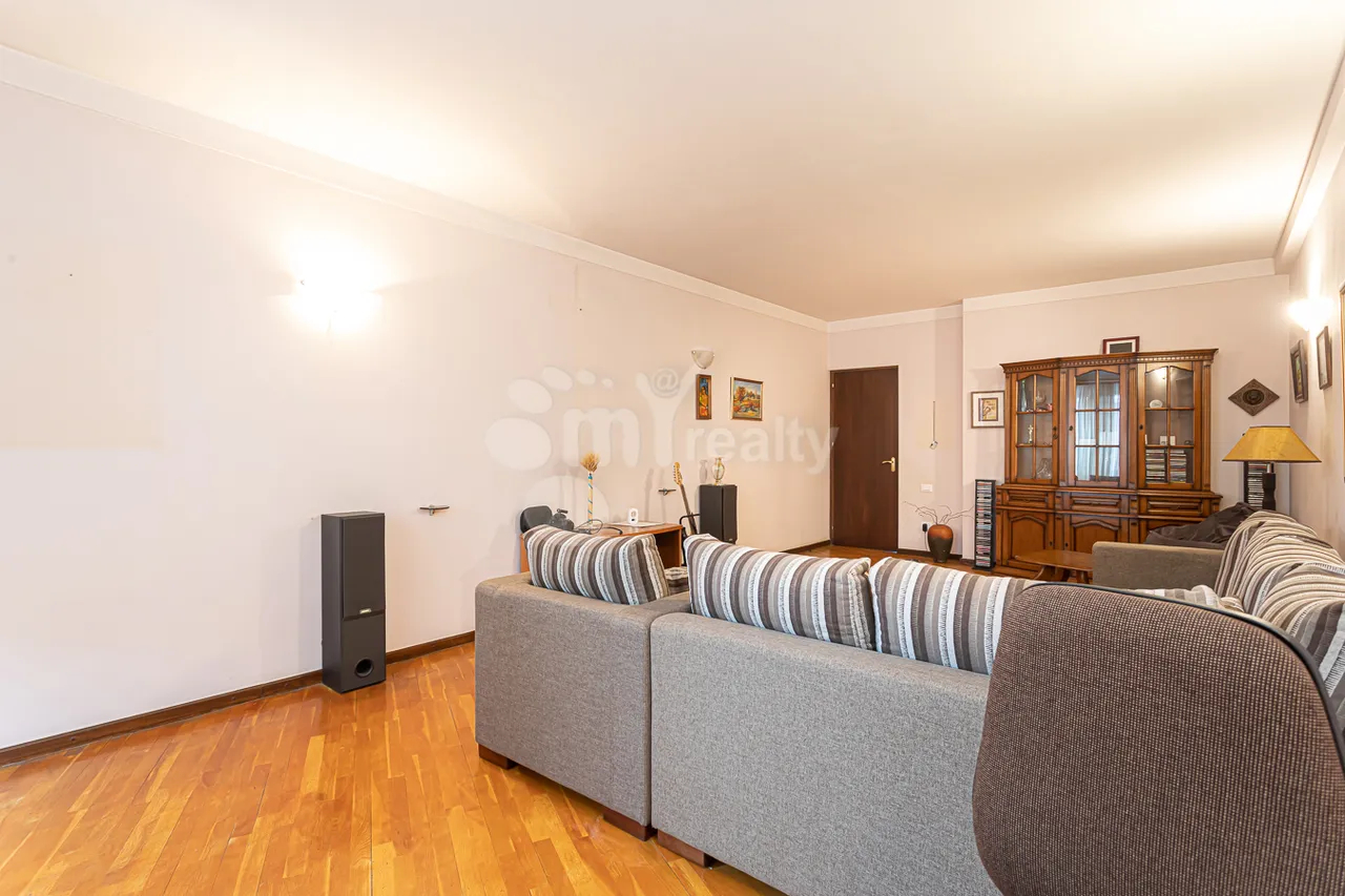 3 bedroom apartment for sale V.Papazyan St, Arabkir Yerevan, 159232