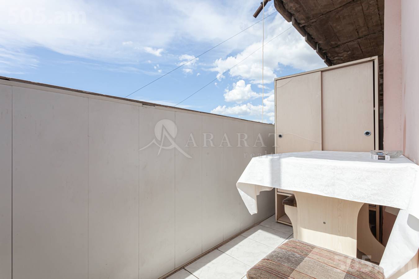 Купить 3 комнатную квартиру Саят-Нова пр, Центр Ереван, 150919