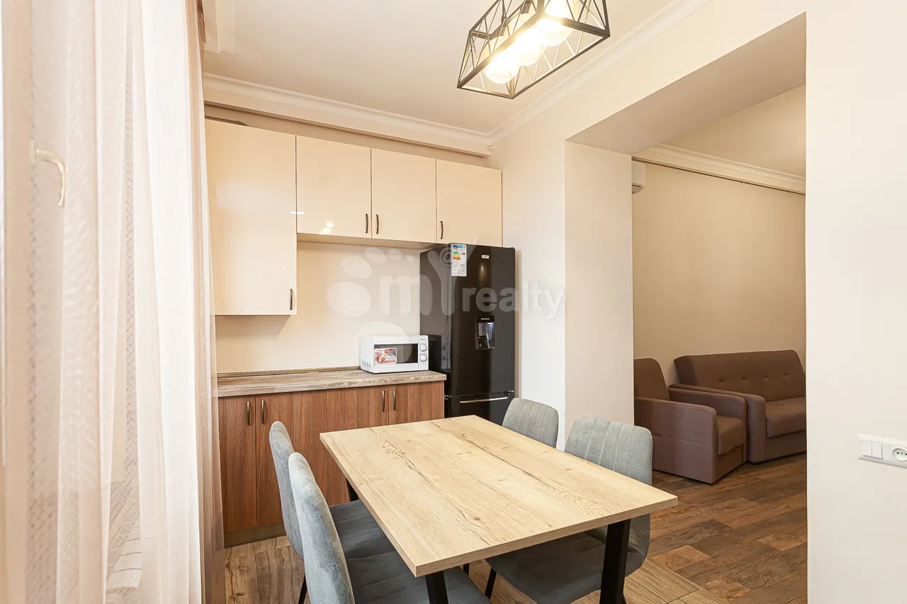 2 bedroom apartment for rent Leo St, Center Yerevan, 160682