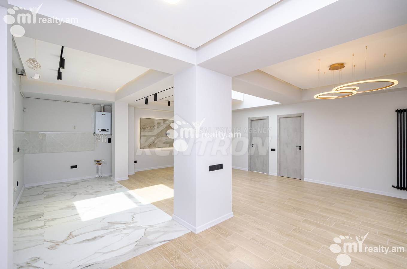 3 սենյականոց բնակարան  Սայաթ-Նովայի պող, Կենտրոն Երևան, 148909