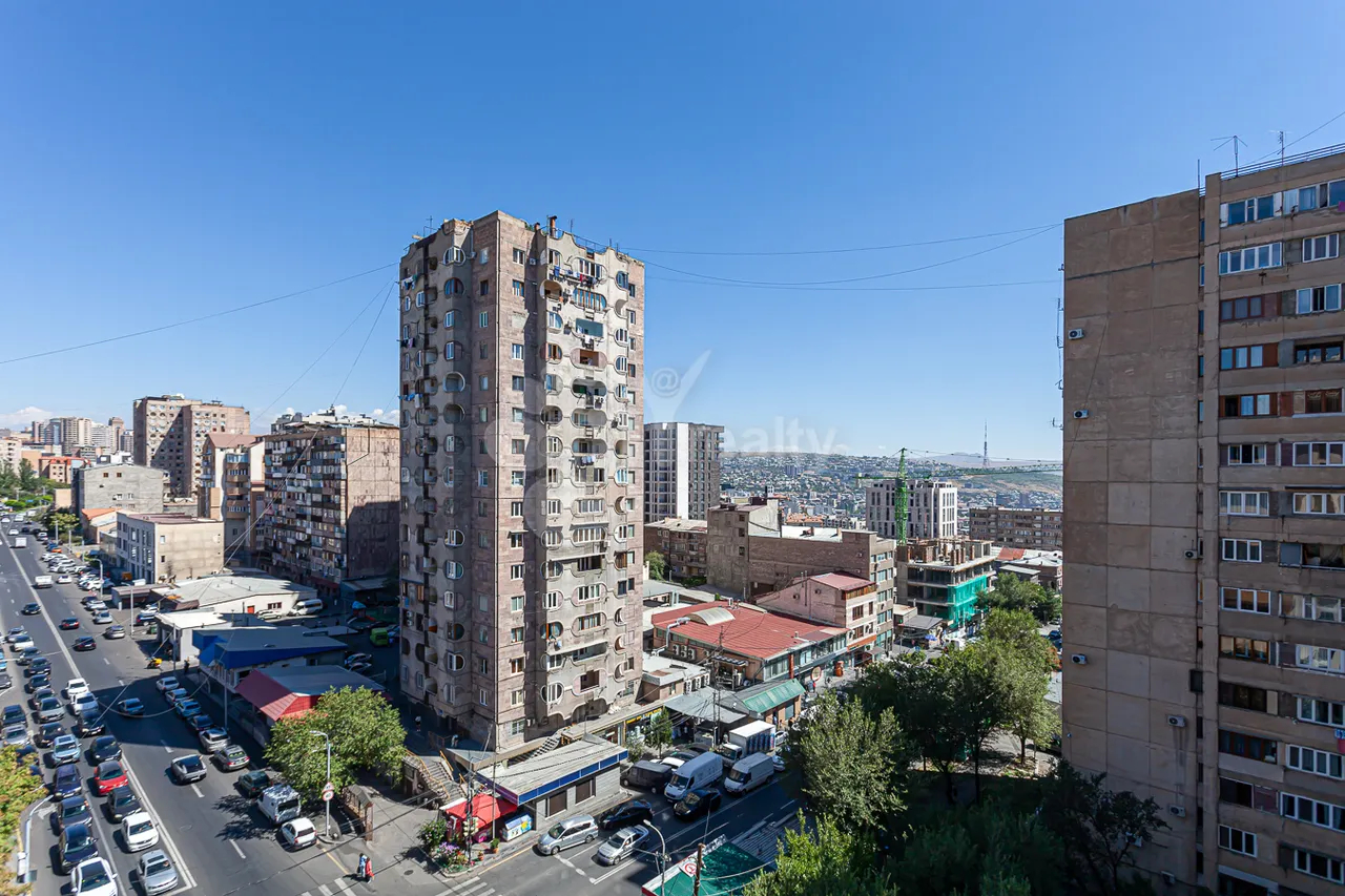 5 bedroom apartment for sale A. Avetisyan St, Arabkir Yerevan, 161825