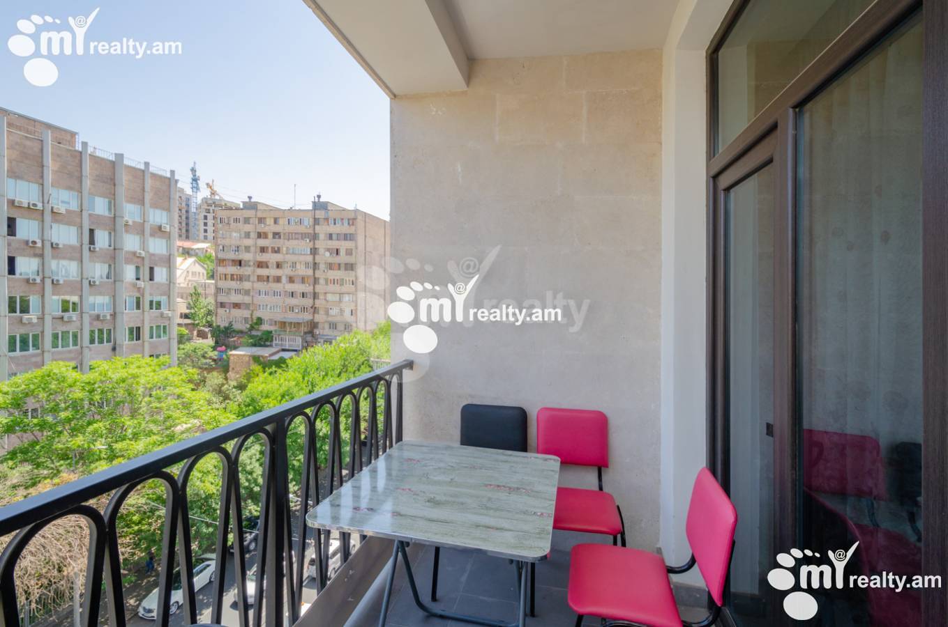 2 սենյականոց բնակարան  Օրբելի Եղբայրների փող, Արաբկիր Երևան, 137573