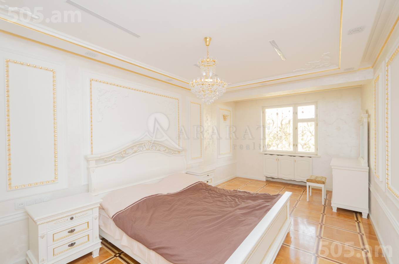 4 bedroom apartment for sale خیابان برادران اوربِلی, عربگیر ایروان, 138140