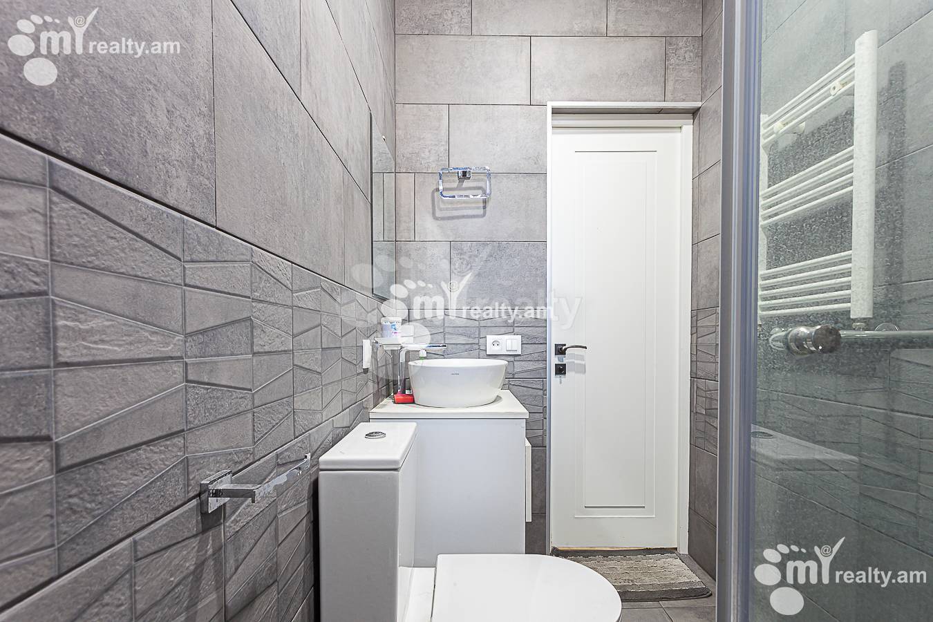 2 bedroom apartment for rent Heratsi St, Center Yerevan, 151298