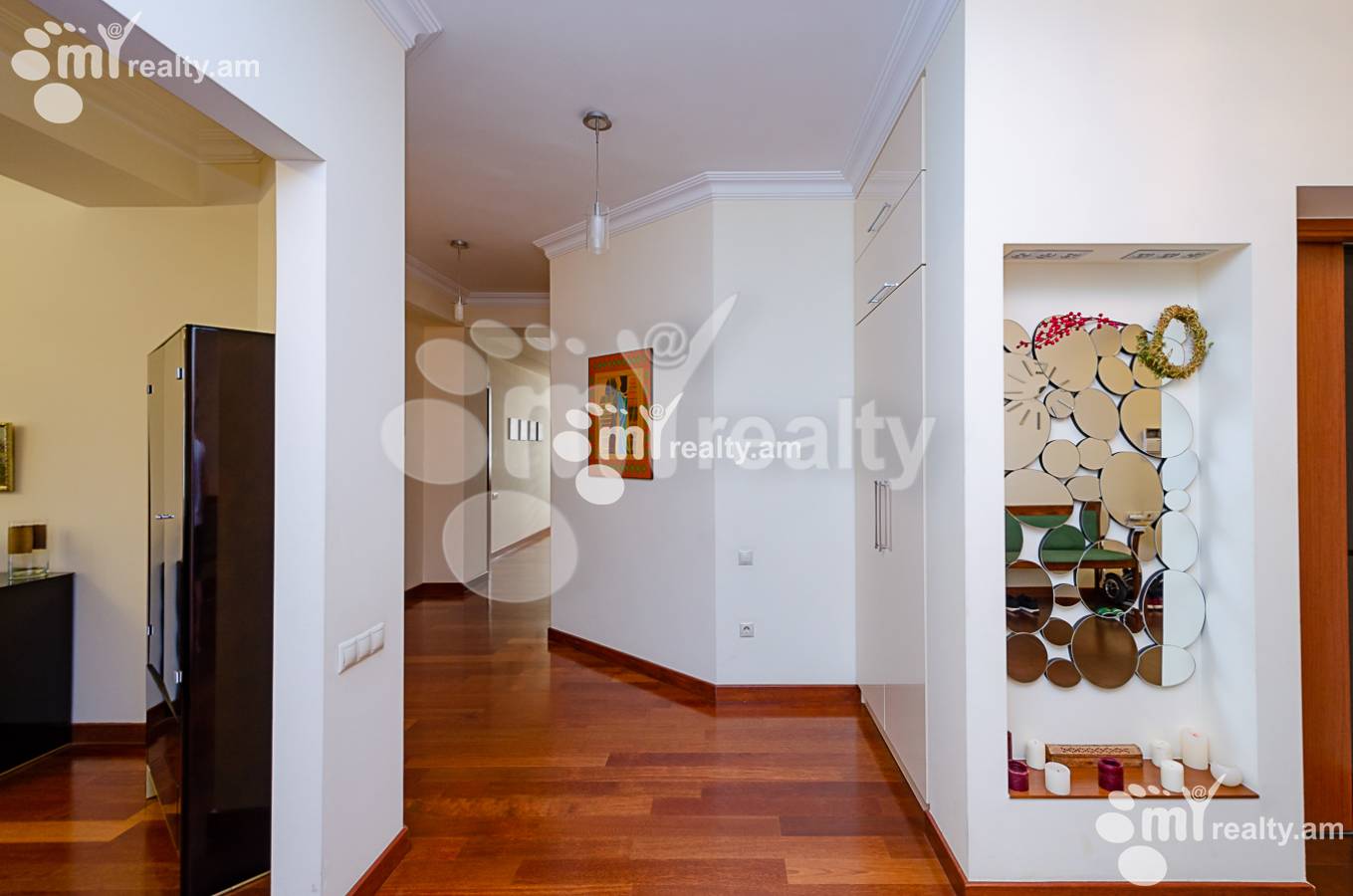 4 սենյականոց բնակարան  Հյուսիսային պող, Կենտրոն Երևան, 136507