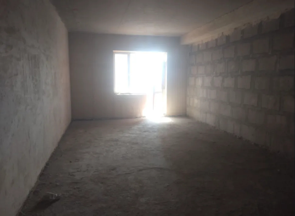 Купить 3 комнатную квартиру Бузанд ул, Центр Ереван, 158219