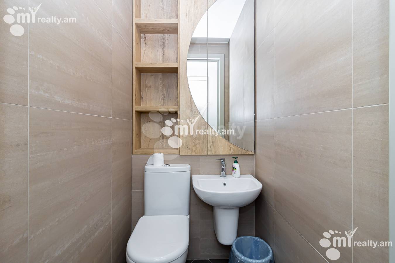 3 bedroom apartment for sale Aghayan St, Center Yerevan, 145542