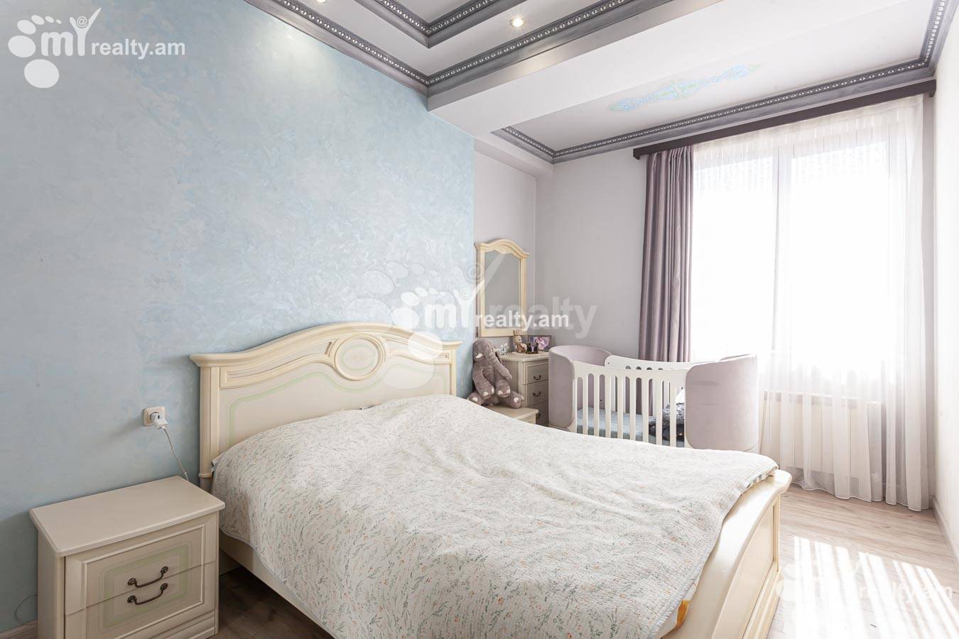 Купить 3 комнатную квартиру Сасна Црер ул., Давташен Ереван, 155084