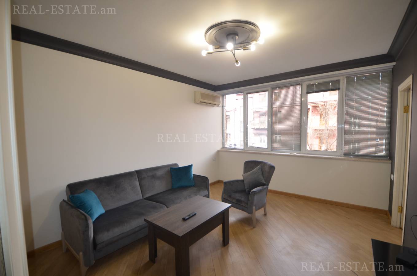 2 bedroom apartment for rent Tumanyan St, Center Yerevan, 120412