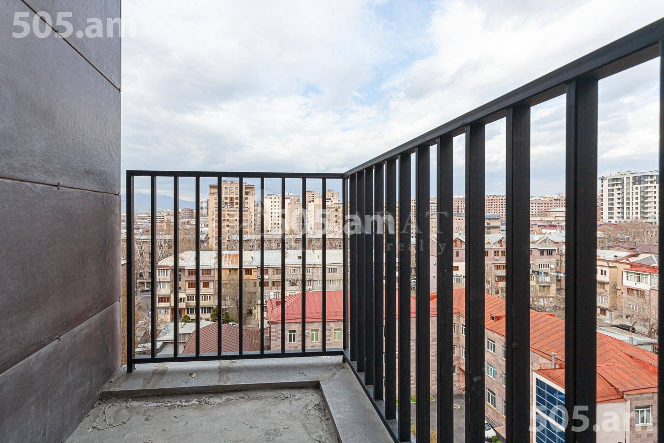 3 սենյականոց բնակարան  Կոմիտասի պող, Արաբկիր Երևան, 155128