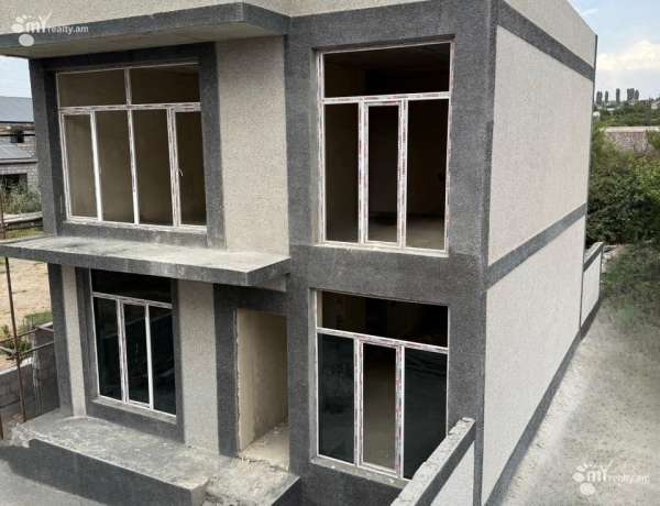 arandznatun-vacharq-Yerevan-Shengavit