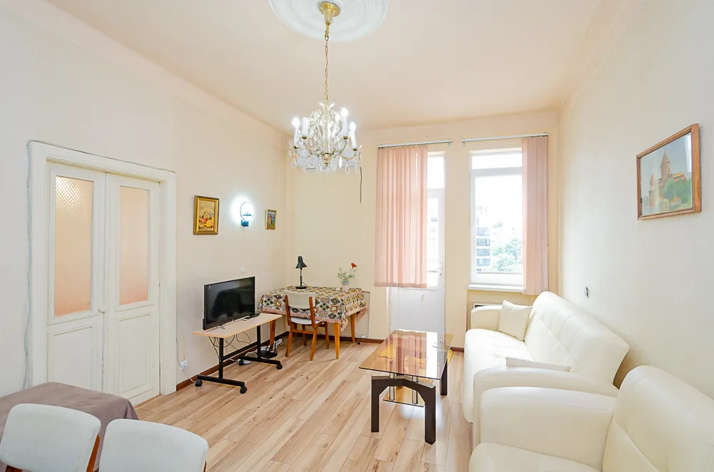 2-bedroom/apartment-for-rent/Saryan+St/Center/Yerevan