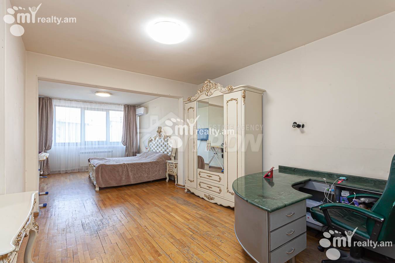 4 bedroom apartment for sale Sayat-Nova Ave, Center Yerevan, 153970