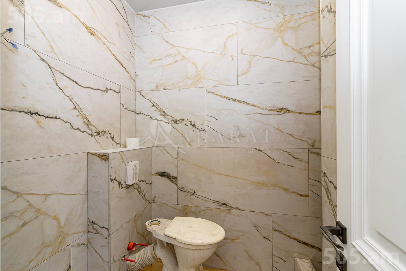 3 bedroom apartment for sale (خیابان باقرامیان (کِنترون, مرکز شهر ایروان, 149645