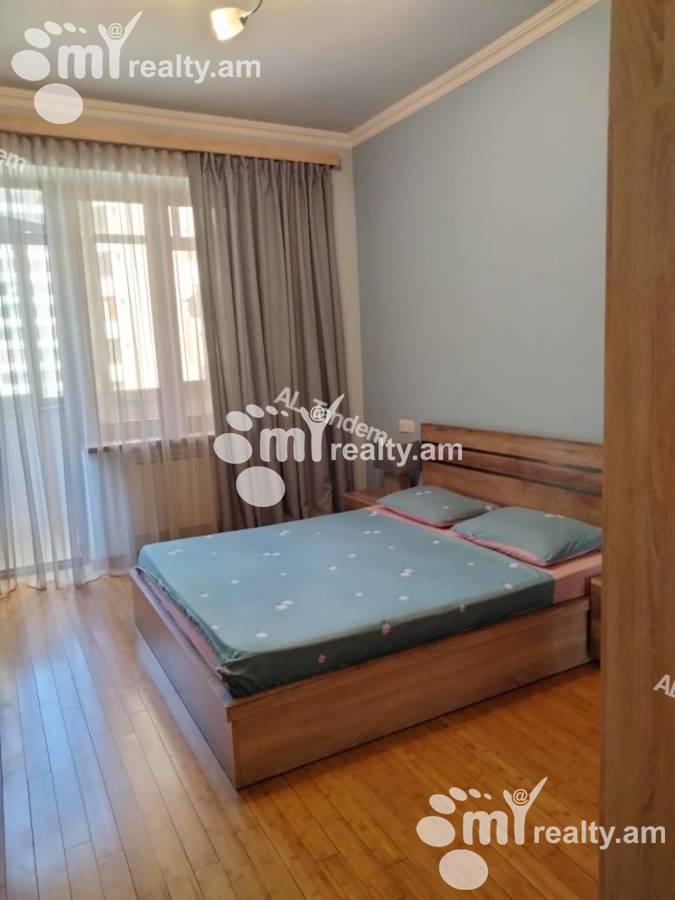 3 bedroom apartment for rent Argishti St, Center Yerevan, 156678