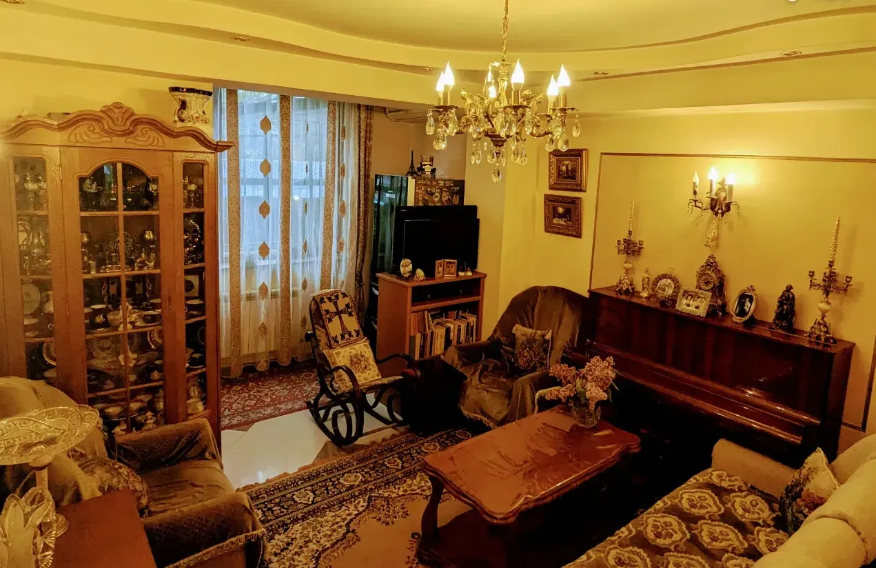 2 bedroom apartment for sale Kajaznuni St, Center Yerevan, 160534