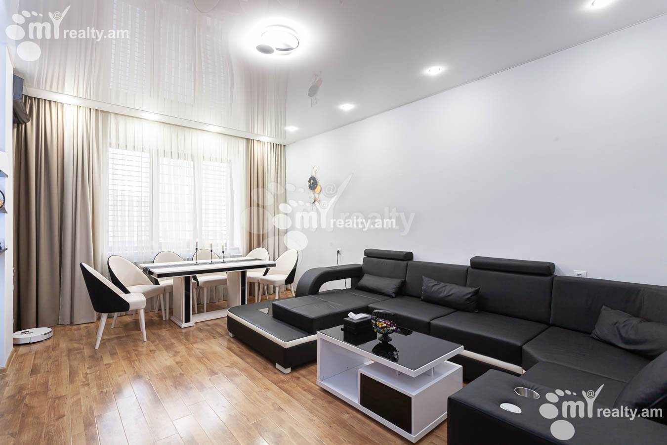 3 bedroom apartment for sale M․ Melqonyan str, Center Yerevan, 153614