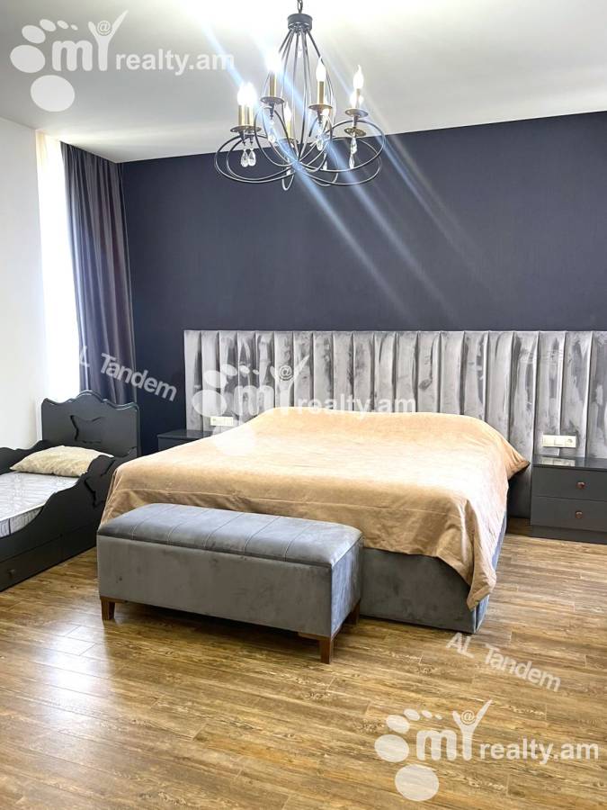 4 bedroom apartment for rent خیابان آنتارایین, مرکز شهر ایروان, 152377