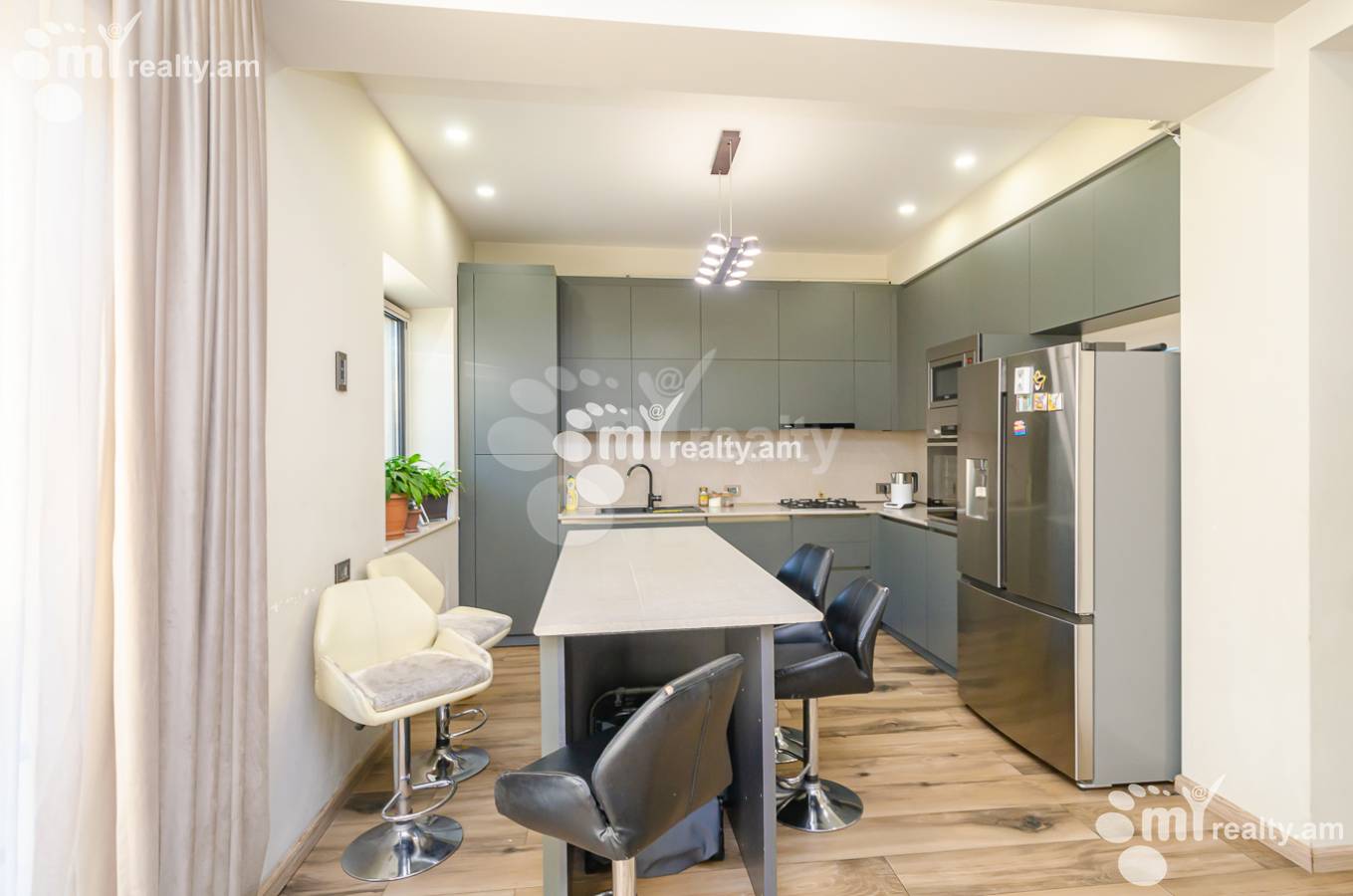 Купить дом Г 1, Ачапняк Ереван, 153908