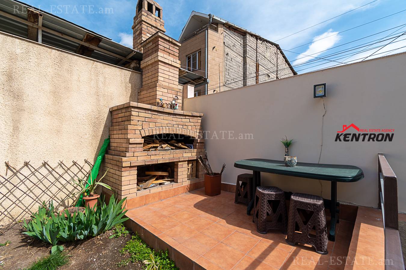 Купить дом Хнко Апор ул, Арабкир Ереван, 134371