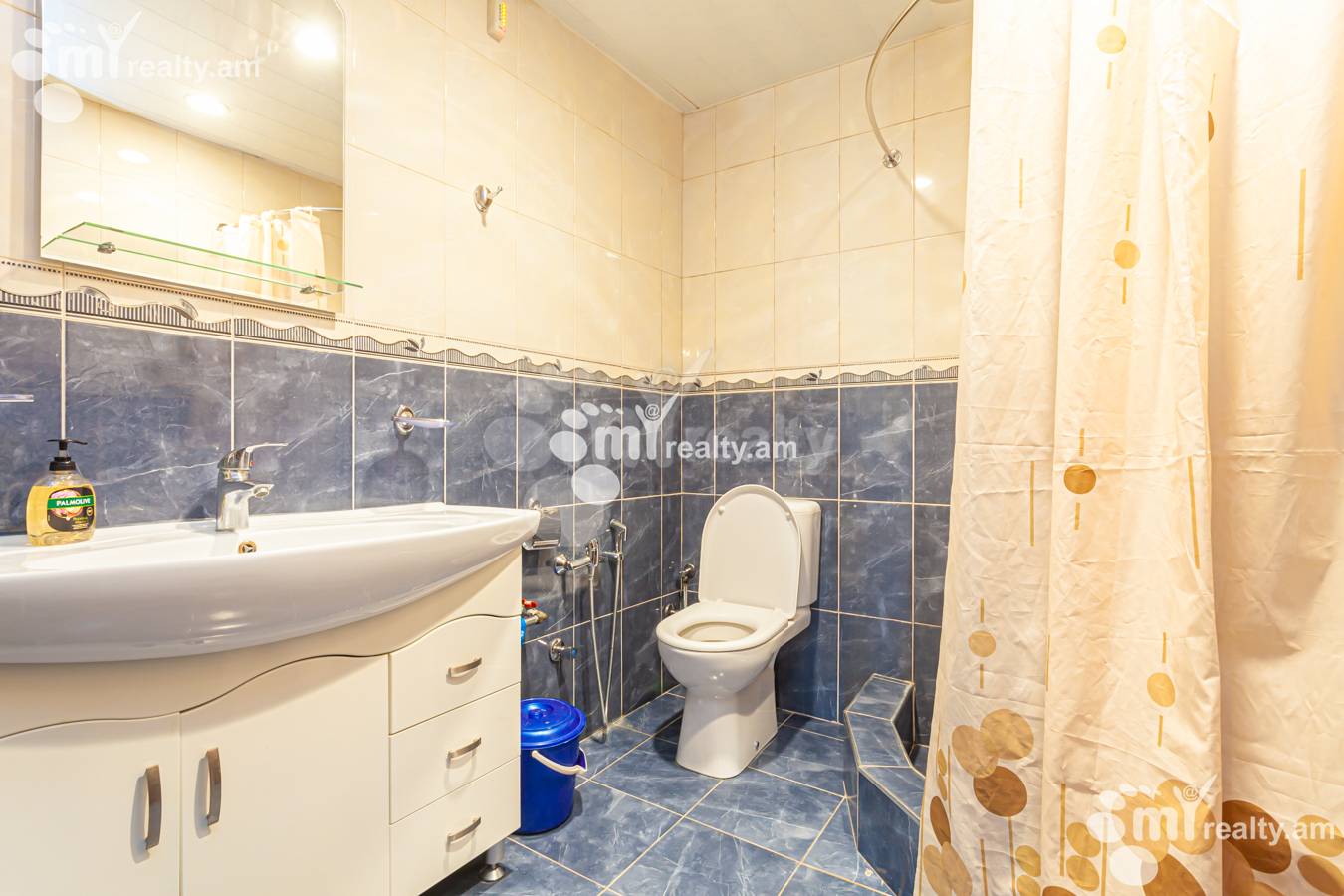 Снять 3 комнатную квартиру Байрон ул, Центр Ереван, 154243