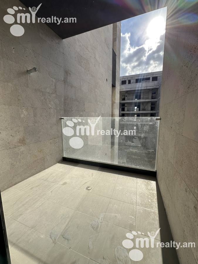 3 bedroom apartment for sale Antarayin St, Center Yerevan, 159726