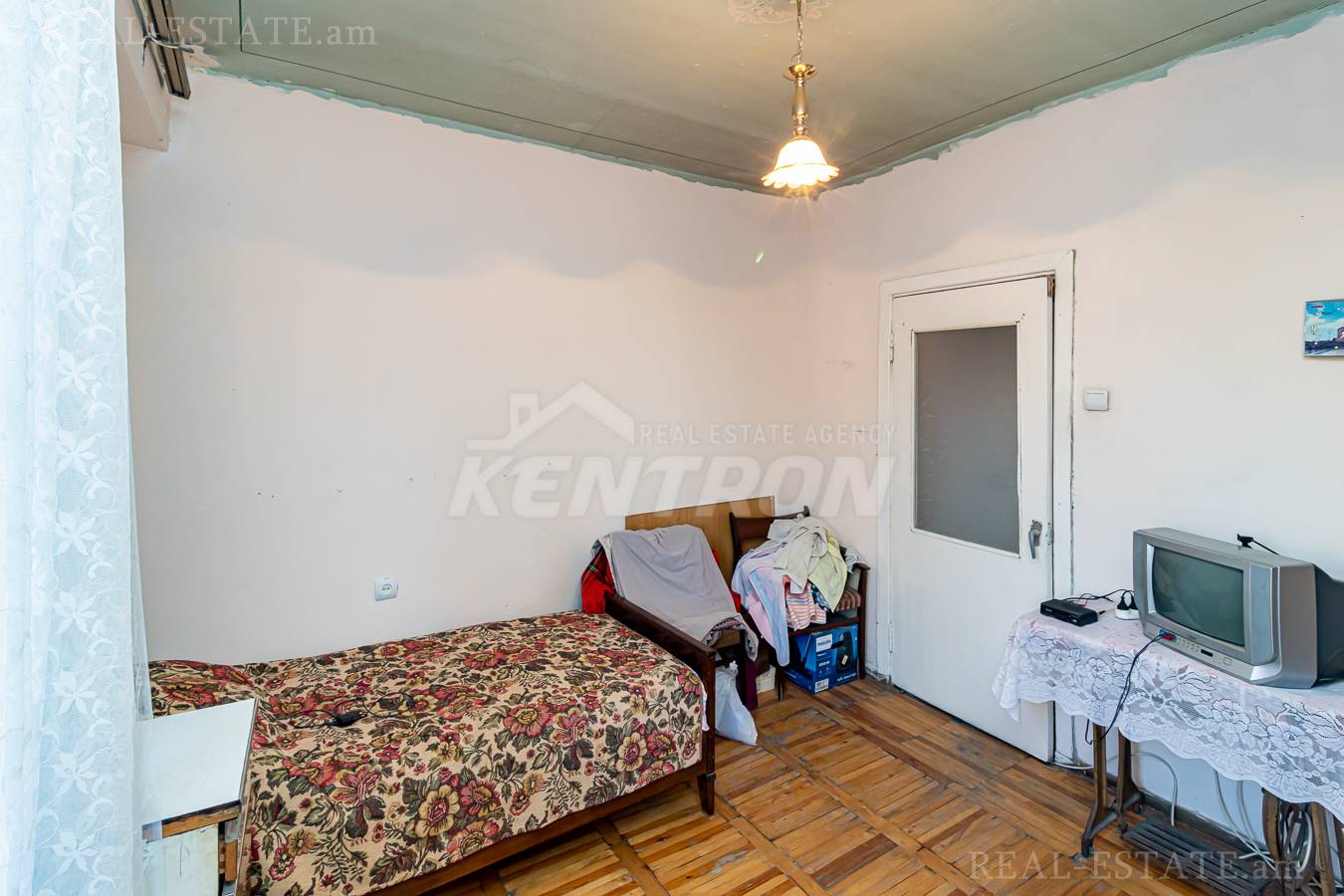 4 սենյականոց բնակարան  Ադոնց փող, Արաբկիր Երևան, 138143