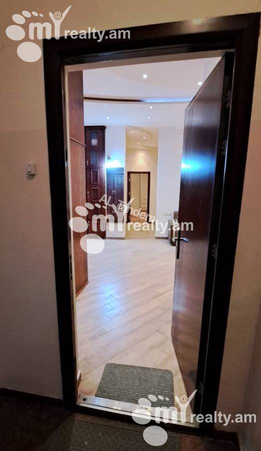 4 bedroom apartment for sale Dzorap St, Center Yerevan, 154386
