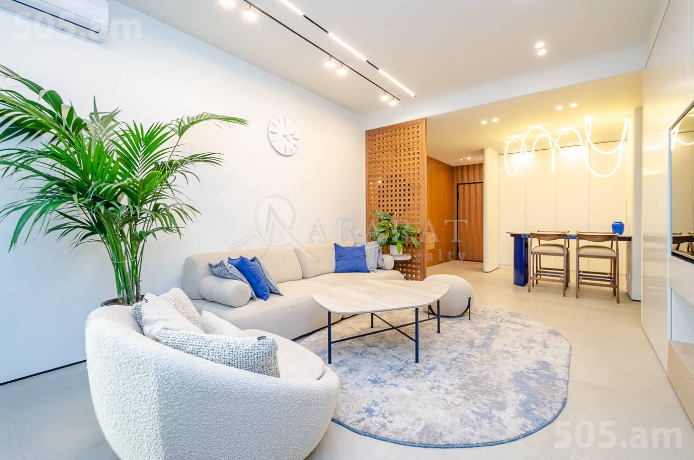 Купить 4 комнатную квартиру Фучик ул, Ачапняк Ереван, 153417