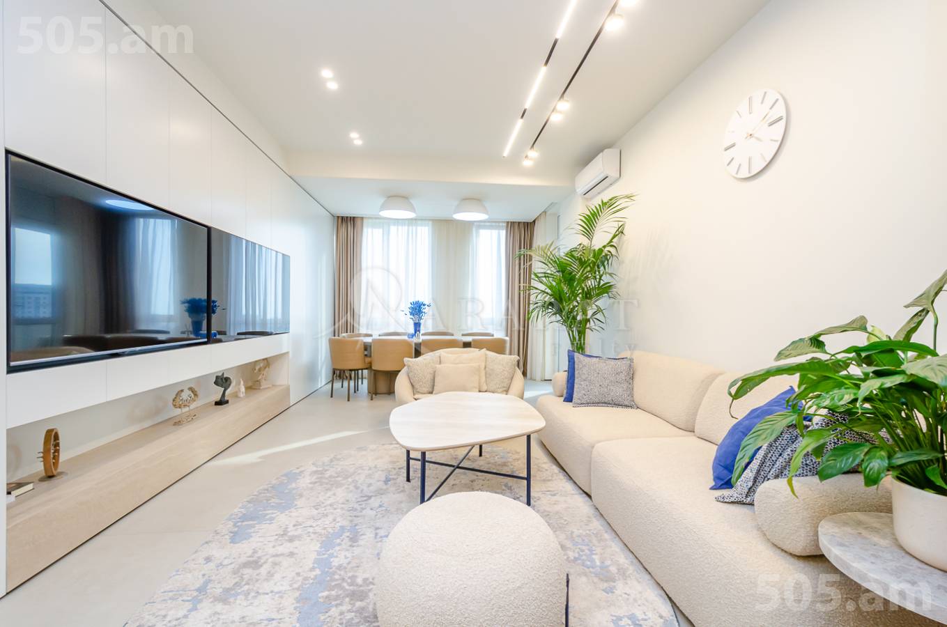 Купить 4 комнатную квартиру Фучик ул, Ачапняк Ереван, 153417