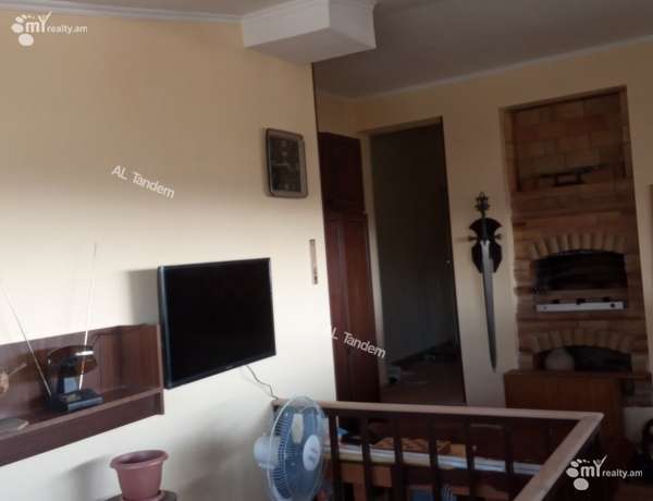 1-senyakanoc-bnakaran-vardzakalutyun-Yerevan-Center