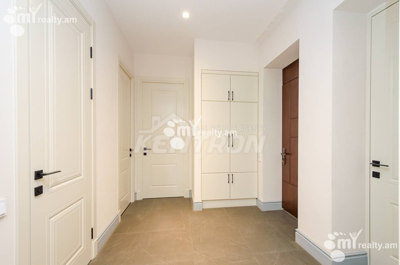 Купить 3 комнатную квартиру Ахбюр Сероб ул, Арабкир Ереван, 152788