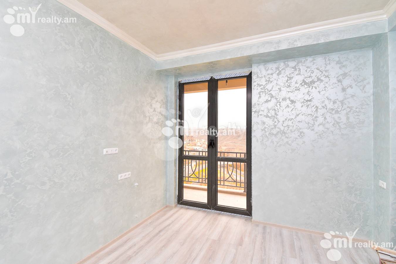 Снять 3 комнатную квартиру Сасна Црер ул., Давташен Ереван, 151316