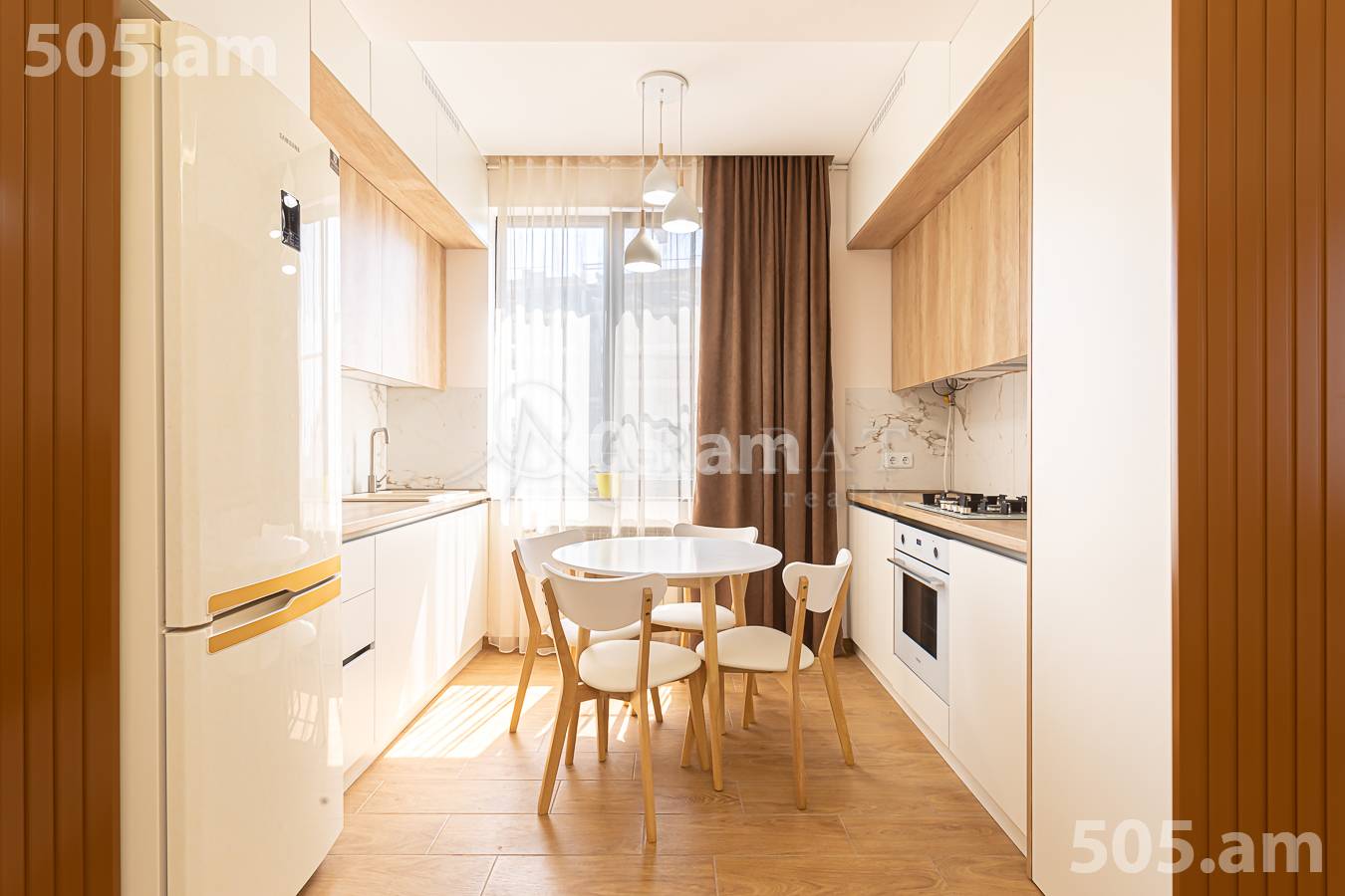 5 սենյականոց բնակարան  Ադոնց փող, Արաբկիր Երևան, 156524