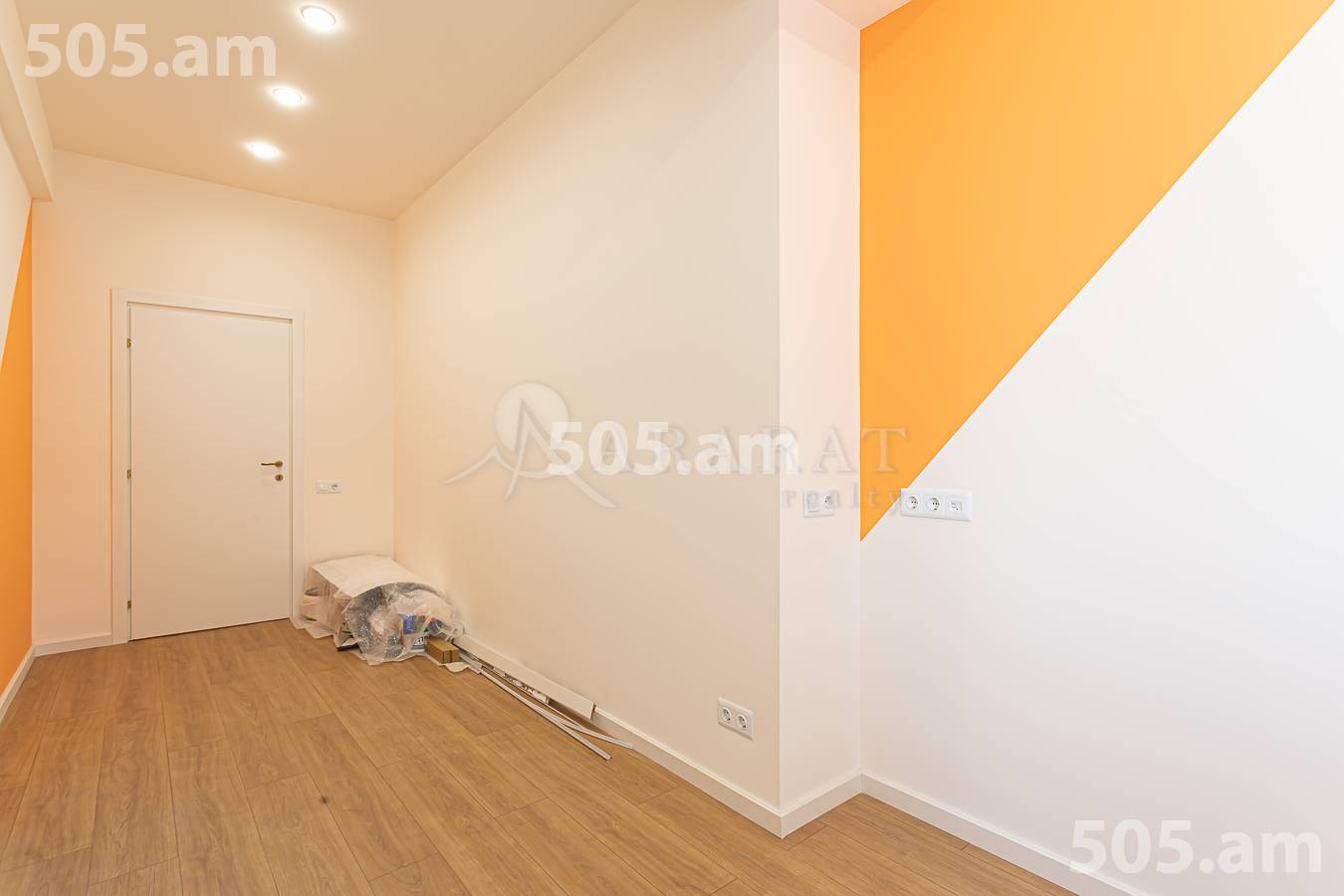 5 սենյականոց բնակարան  Ադոնց փող, Արաբկիր Երևան, 156524