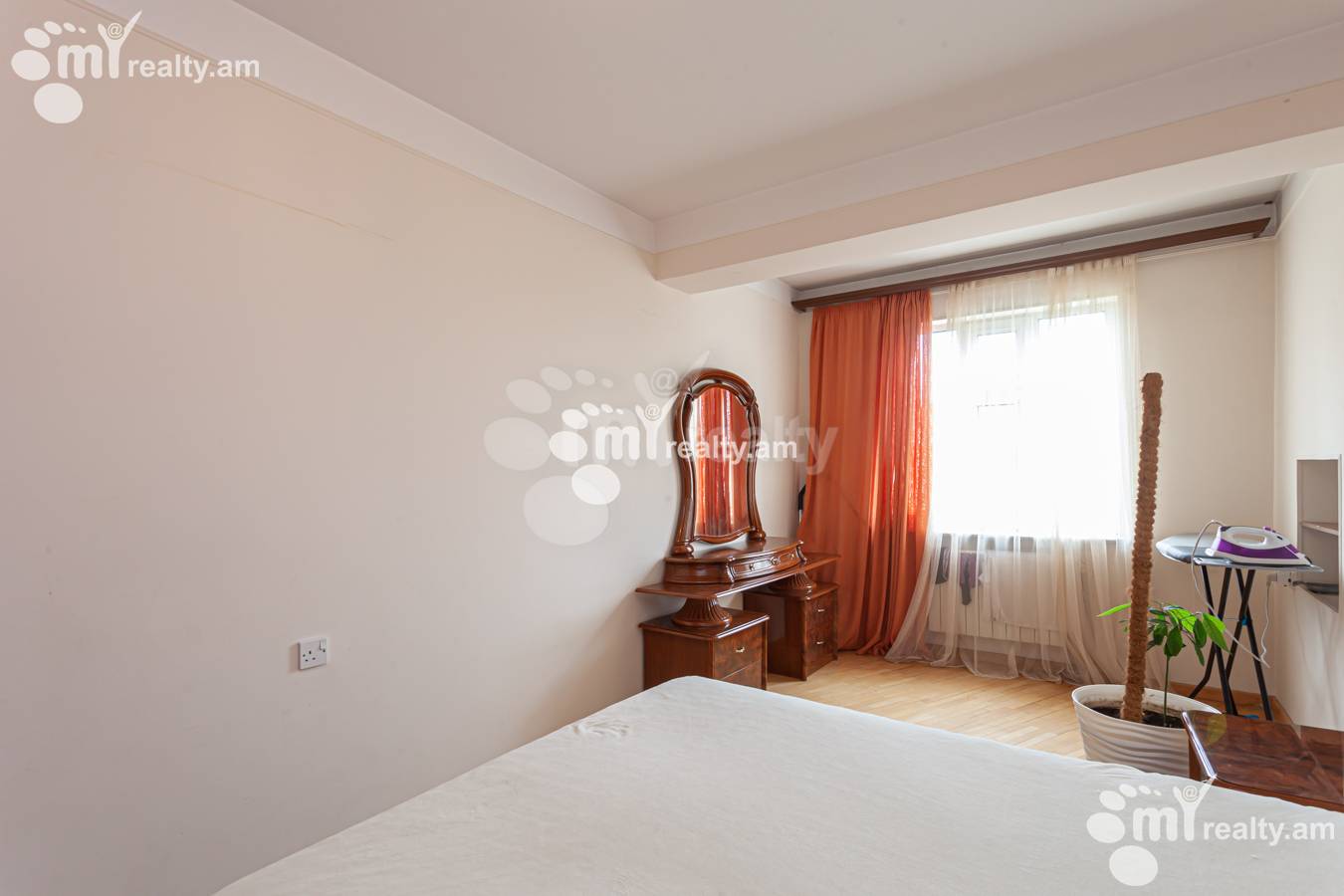 5 bedroom apartment for rent Hr.Kochar St, Arabkir Yerevan, 149005