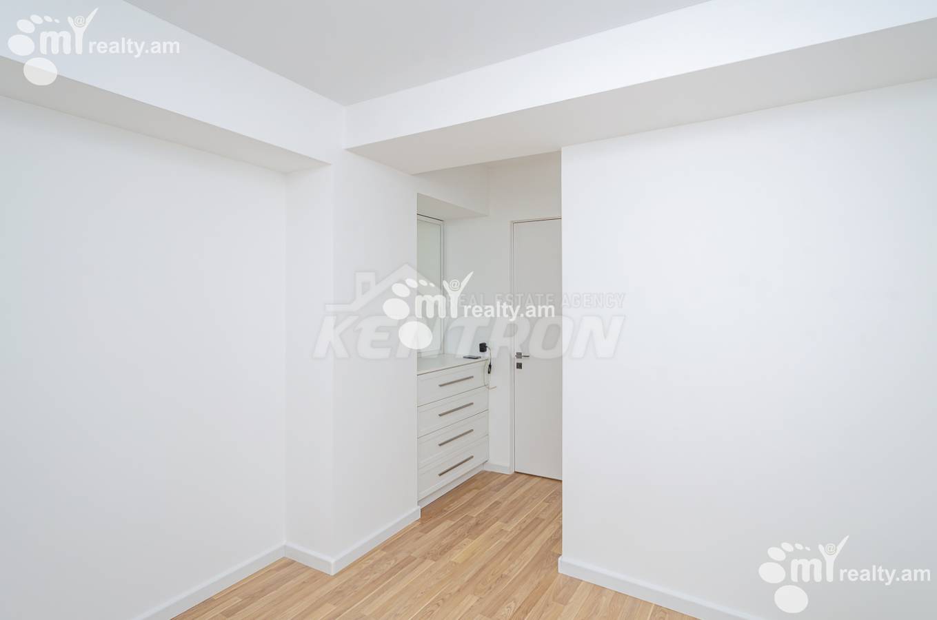 4 bedroom apartment for rent Aygedzor St, Arabkir Yerevan, 154313