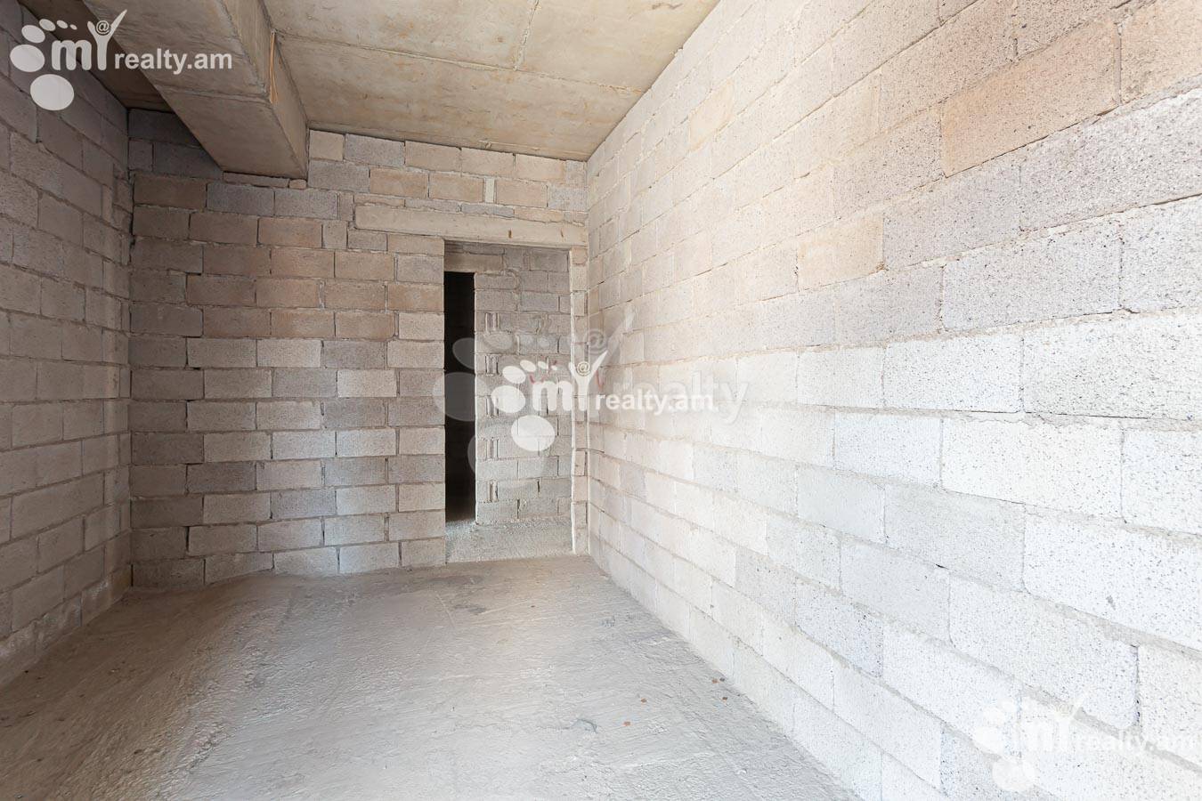 4 bedroom apartment for sale Leo St, Center Yerevan, 152660