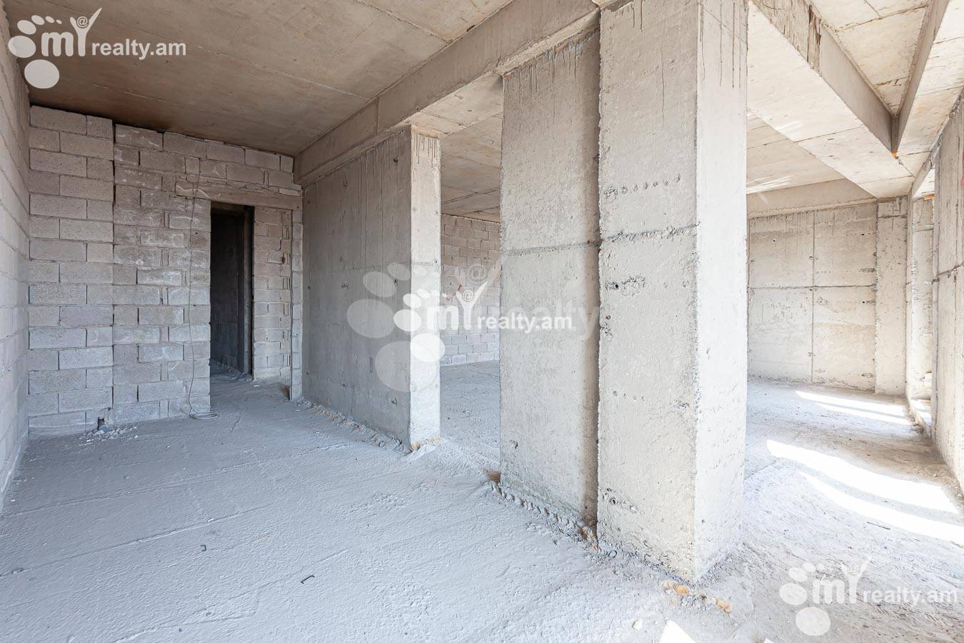 4 bedroom apartment for sale Leo St, Center Yerevan, 152660