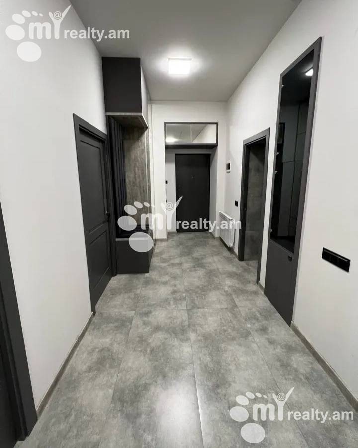 4 bedroom apartment for rent خیابان ماشتوتس, مرکز شهر ایروان, 156286