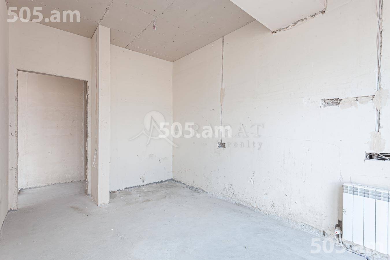 3 սենյականոց բնակարան  Կոմիտասի պող, Արաբկիր Երևան, 155128