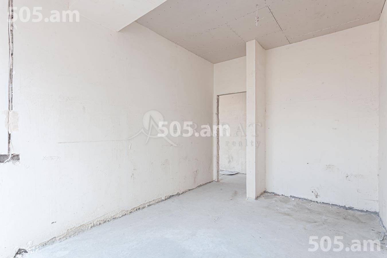 3 սենյականոց բնակարան  Կոմիտասի պող, Արաբկիր Երևան, 155128