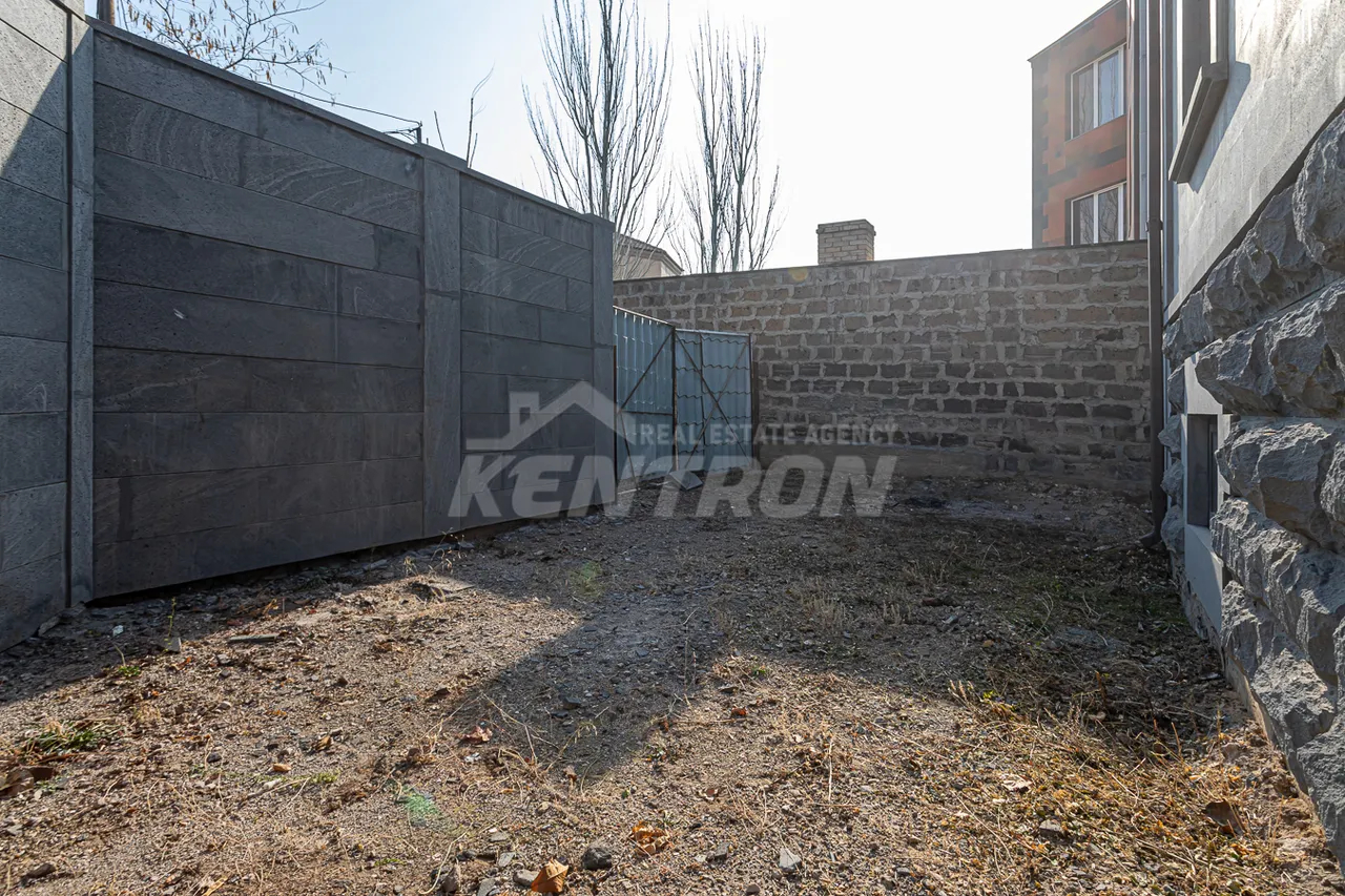 House for sale Dzor 1 district, Davtachène Yerevan, 158403