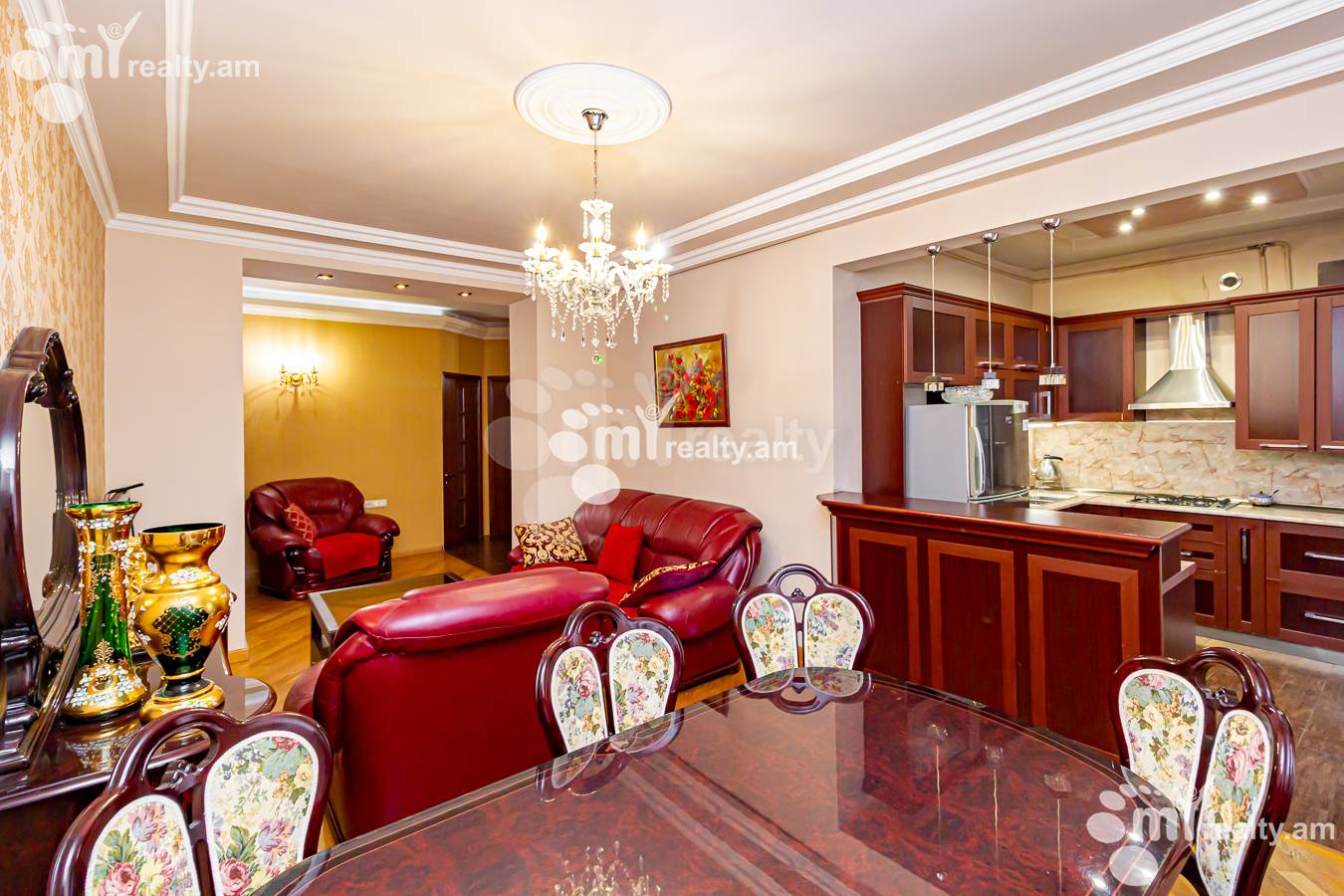 3 bedroom apartment for sale Teryan St, Center Yerevan, 151869