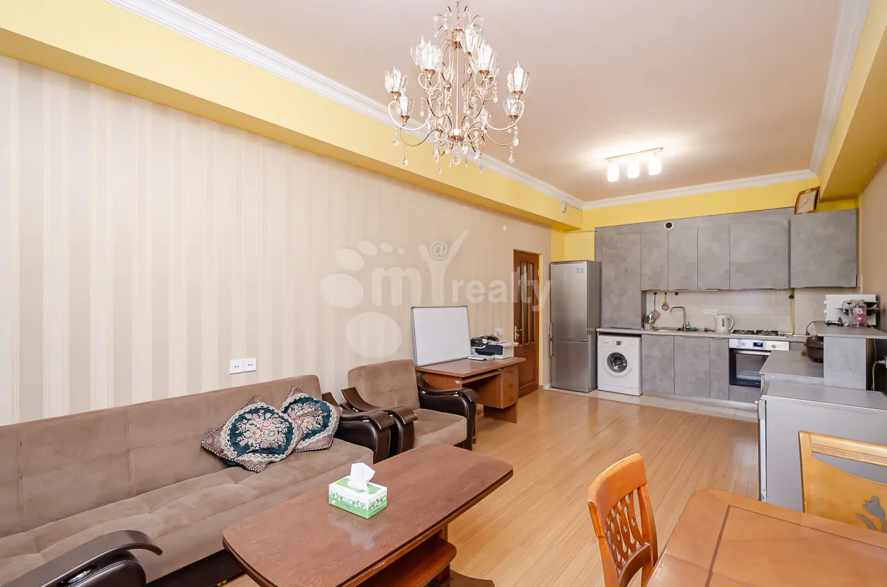 3 bedroom apartment for sale خیابان آرگیشتی, مرکز شهر ایروان, 157583