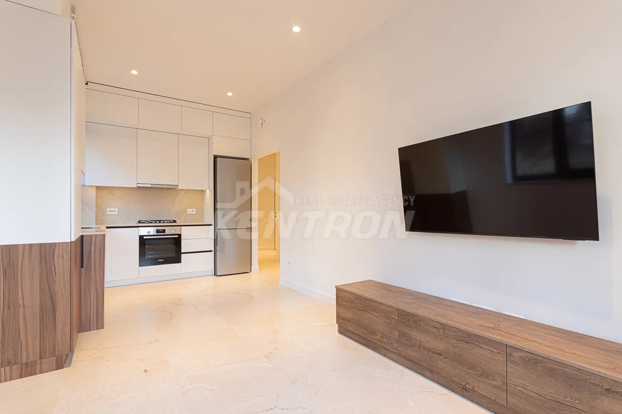 3 bedroom apartment for sale خیابان شینارارنِر, آچاپنیاک ایروان, 158406